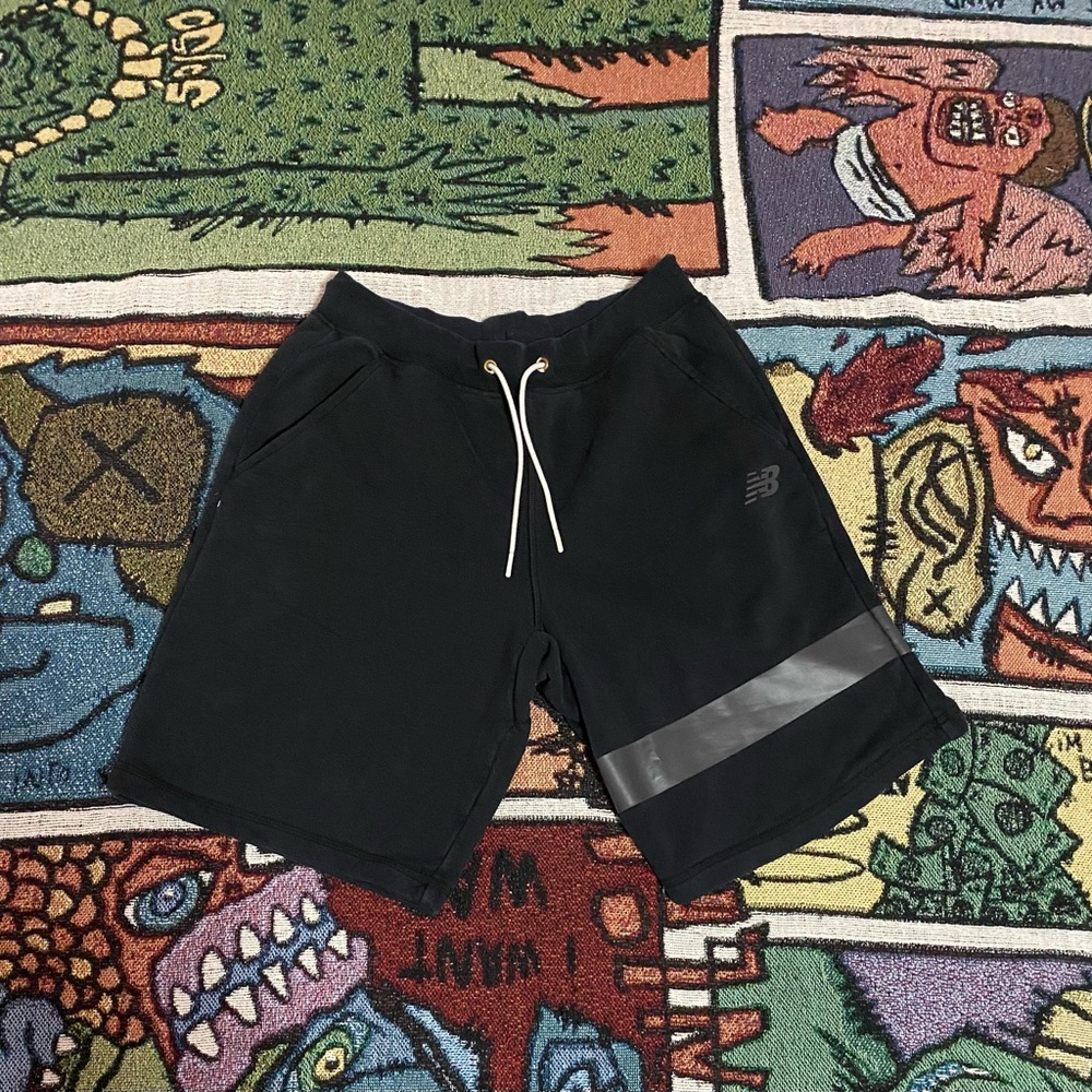 NEW BALANCE SHORTS